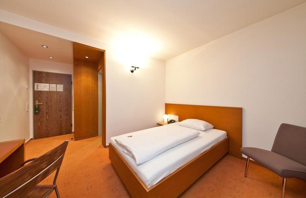Select Hotel Silence Garden Koeln Buitenkant foto